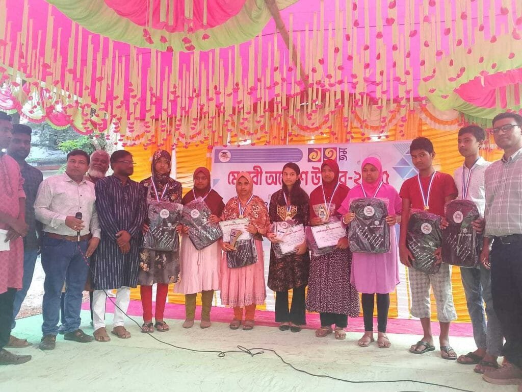 চিলমারীতে মেধাবী অন্বেষণ উৎসব-২০২৫ অনুষ্ঠিত