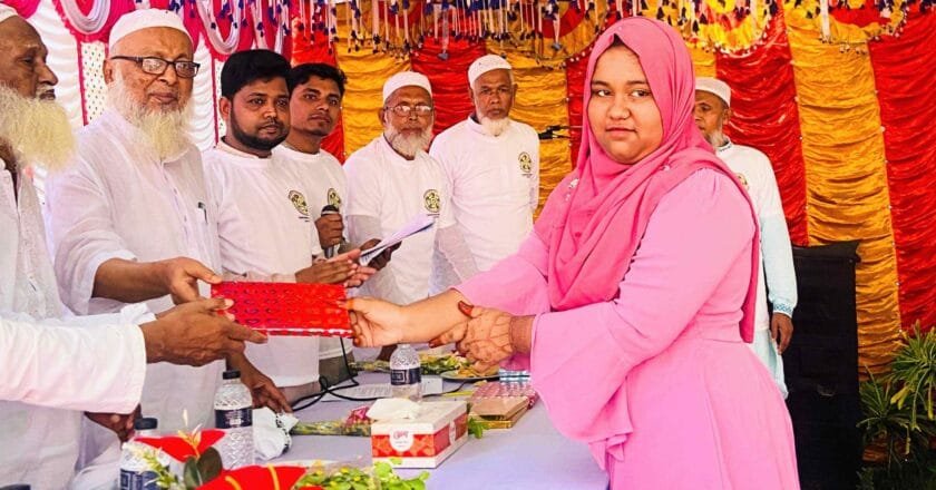 বেলকুচিতে মুকুন্দগাঁতী উত্তরপাড়া মানবকল্যাণ সংস্থা উদ্বোধন