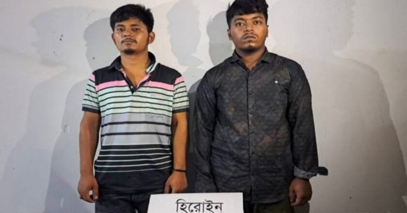 সেনাবাহিনীর অভিযানেবগুড়া সান্তাহারে হিরোইন উদ্ধারসহ ৩ জন আটক