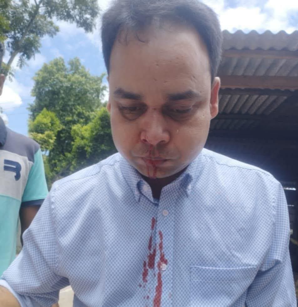 রাজারহাট হাসপাতালে ফার্মাসিস্টের ওপর দুর্বৃত্তের হামলা