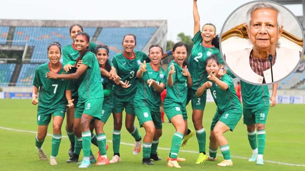 নারী ফুটবল দলকে অভিনন্দন জানালেন প্রধান উপদেষ্টা
