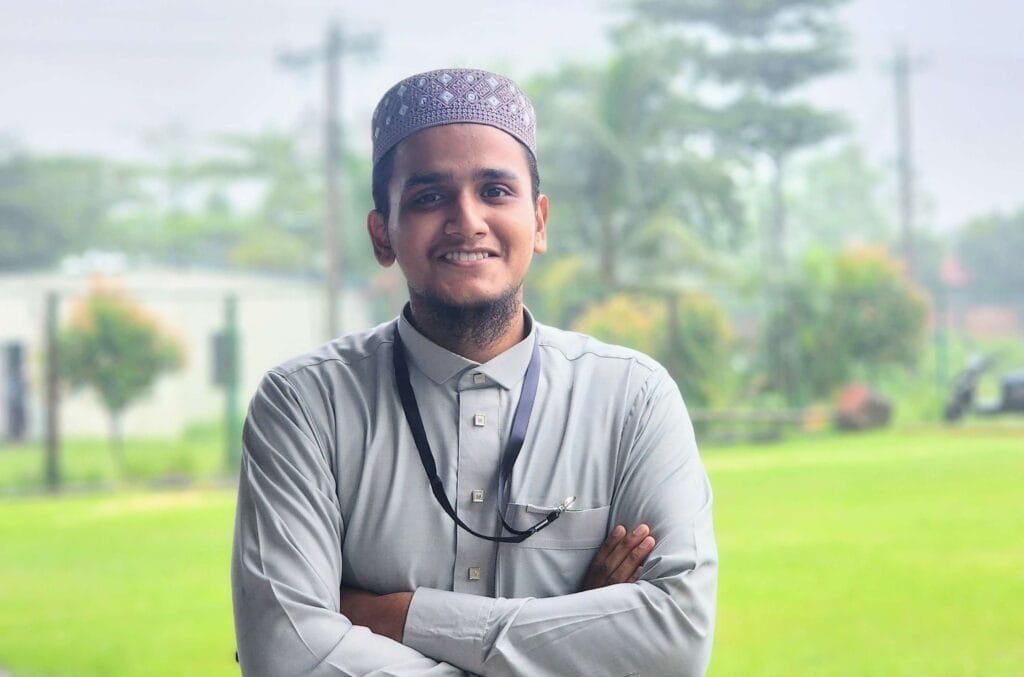 নেপালের জলবায়ু ক্যাম্পে ঢাকা আলিয়ার শিক্ষার্থী মাহিম