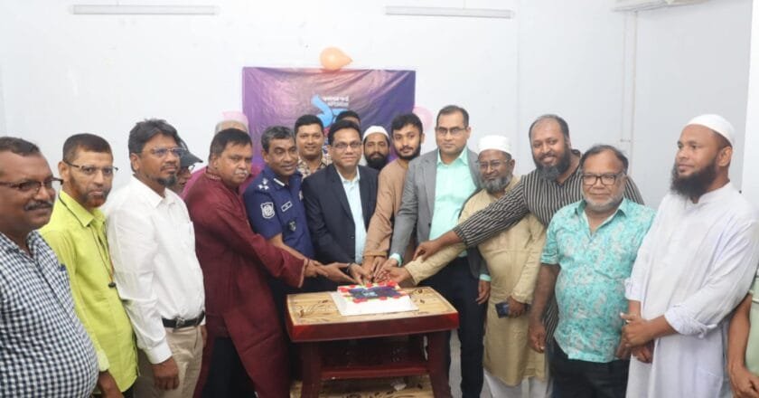 খুলনায় বর্ণিল আয়োজনে কালের কণ্ঠ মাল্টিমিডিয়ার প্রতিষ্ঠাবার্ষিকী উদযাপন