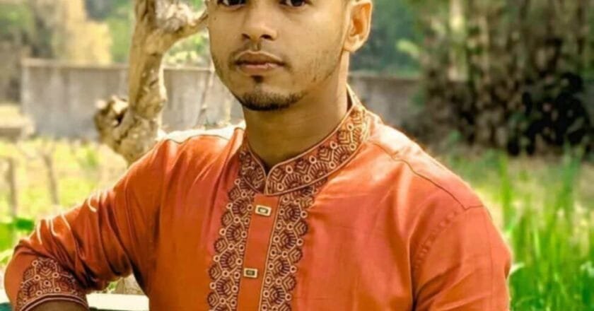 লোহাগাড়ায় বিষপানে যুবকের মৃত্যু