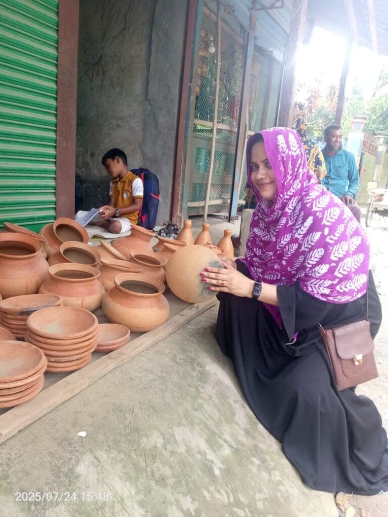 হারিয়ে যেতে বসেছে সলঙ্গার মৃৎশিল্প
