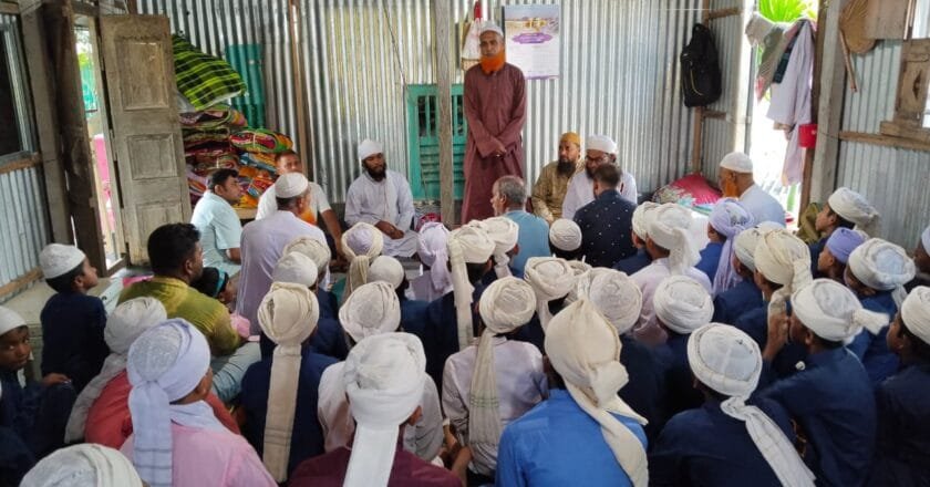 সলঙ্গায় সাংবাদিকের পিতার রুহের মাগফিরাত কামনায় দোয়া অনুষ্ঠিত