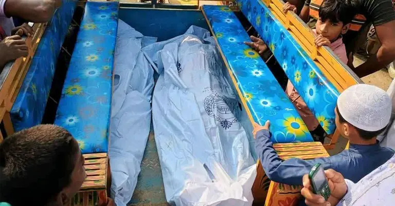 নওগাঁর পোরশায় নিজ বাড়ি থেকে স্বামী-স্ত্রীর মরদেহ উদ্ধার