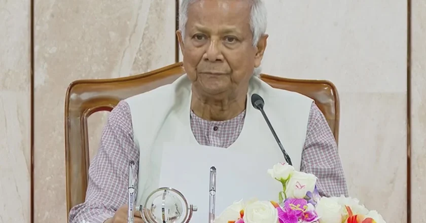 দুপুরে গণভবনে সংবাদ সম্মেলন করবেন প্রধান উপদেষ্টা