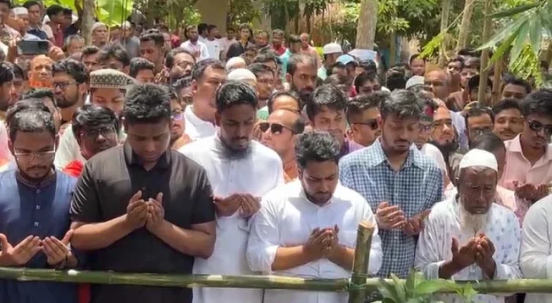 শহীদ আবু সাঈদের কবর জিয়ারত দিয়ে শুরু এনসিপির মাসব্যাপী কর্মসূচি