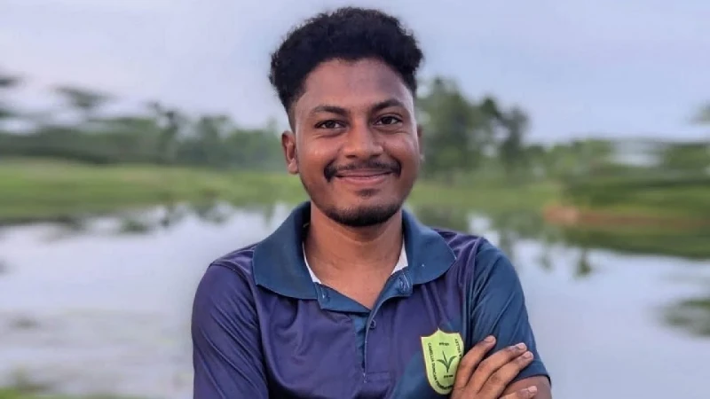 হলের ছাদ থেকে পড়ে ঢাবি শিক্ষার্থীর মৃত্যু