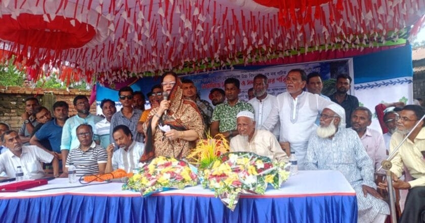 আকবর আলী মেমোরিয়াল স্কুলে এডহক কমিটির পরিচিতি সভা, বৃক্ষরোপণ ও ফুটবল টুর্ণামেন্ট উদ্বোধন