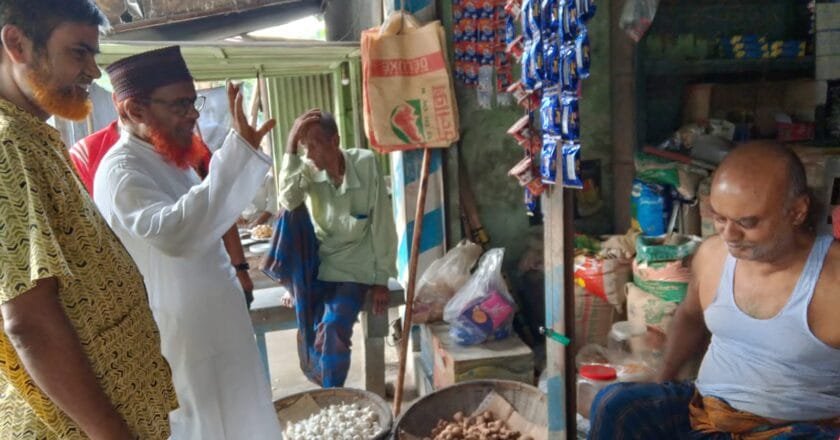 মানিকগঞ্জ ৩ আসনের এমপি প্রার্থী জামায়াত নেতার নির্বাচনী প্রচারণা