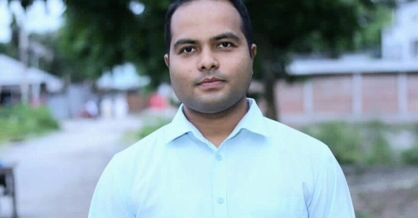 রাবি ক্রপ সায়েন্স বিভাগের শিক্ষক হলেন ৩ বারের নন-ক্যাডার আশিক