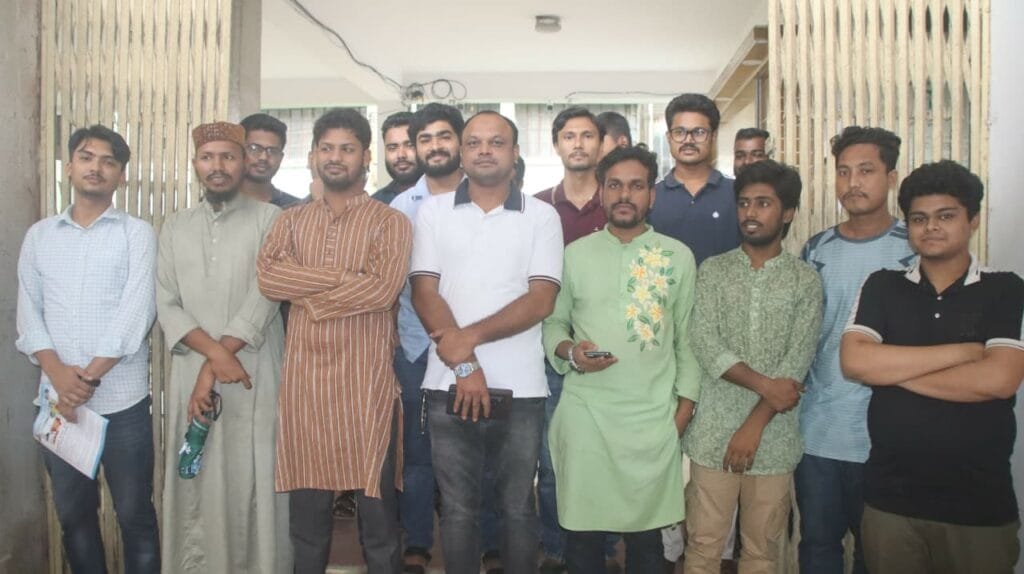 ইবিতে অভ্যুত্থানবিরোধীদের তালিকা নিয়ে জুলাই স্বপক্ষের নেতৃবৃন্দের অসন্তোষ