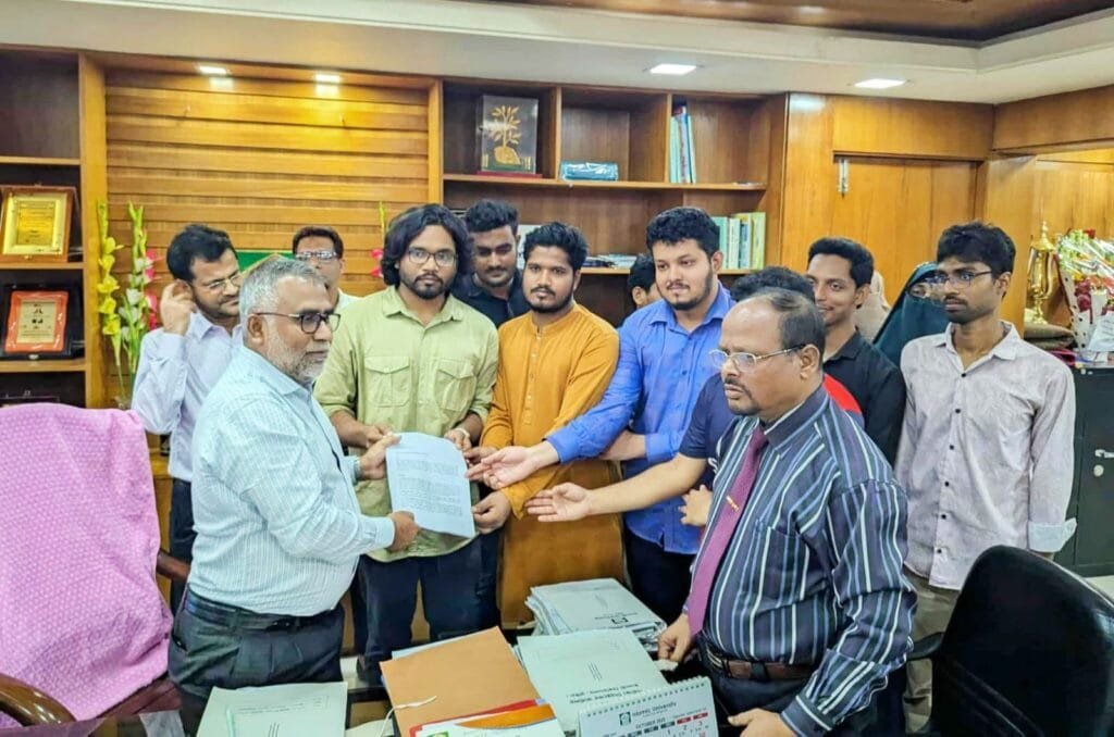 উপাচার্যকে ১৫ দফা দাবি জানিয়ে ‘ইবি সংস্কার আন্দোলনে’র আত্মপ্রকাশ