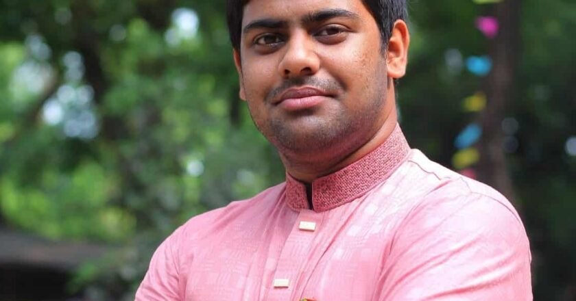 হলে ও সাংবাদিক সংগঠনে থাকতে পারবেন না ইবি শিক্ষার্থী আবরার