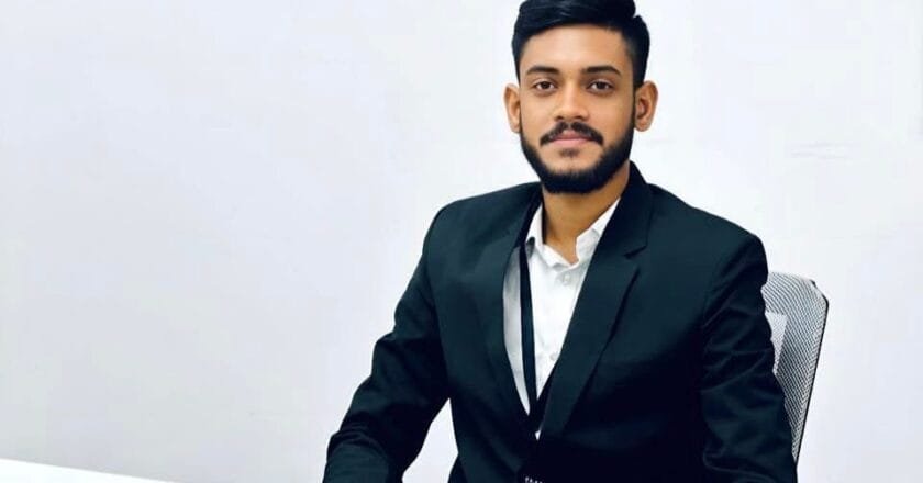 কমনওয়েলথ ছাত্র সংসদের ভিপি বাংলাদেশের প্রেসিডেন্সি ইউনিভার্সিটির রিফাদ