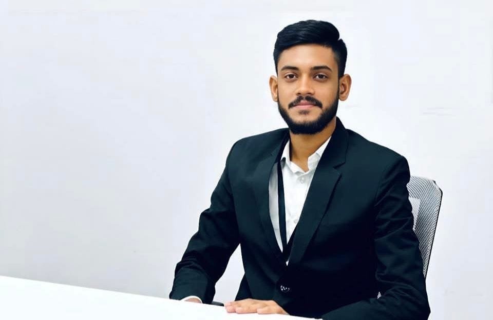 কমনওয়েলথ ছাত্র সংসদের ভিপি বাংলাদেশের প্রেসিডেন্সি ইউনিভার্সিটির রিফাদ
