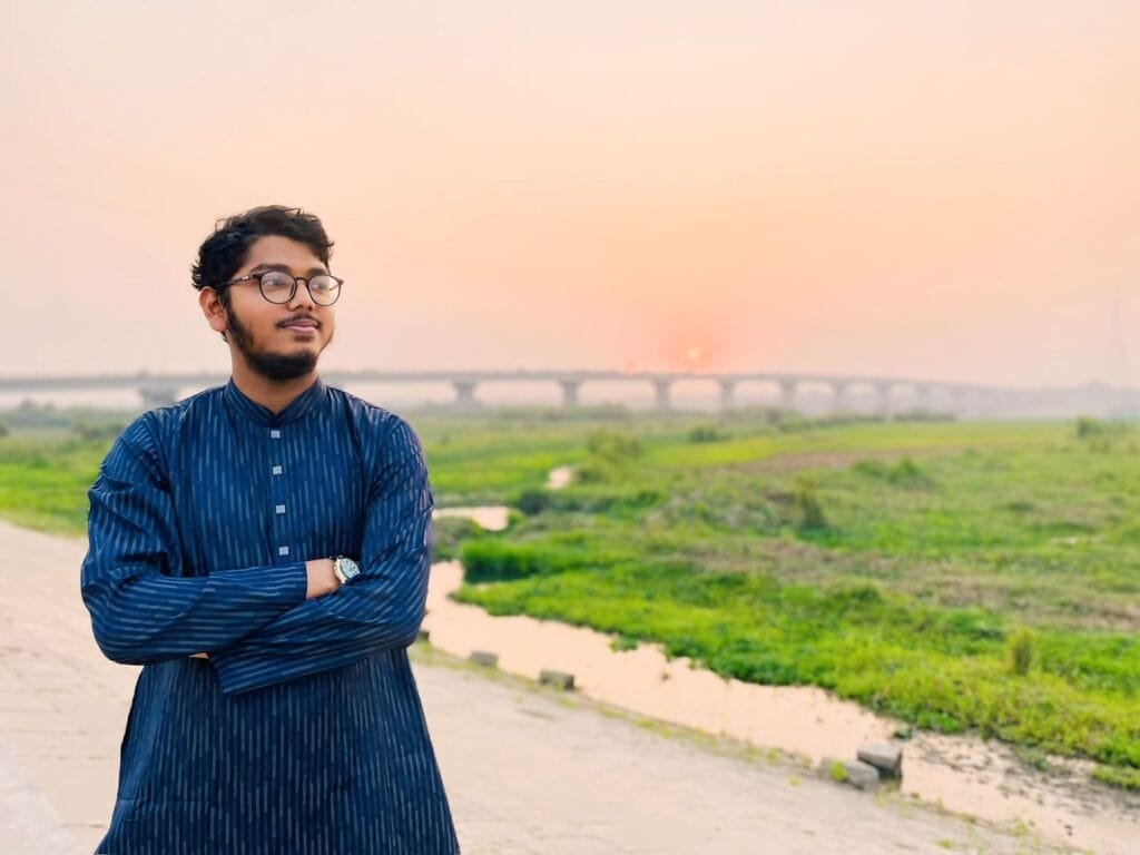 স্বপ্ন থেকে বাস্তবে মাধবদীর মাসুম সালমানের ইরাকে উচ্চশিক্ষার সফলতা