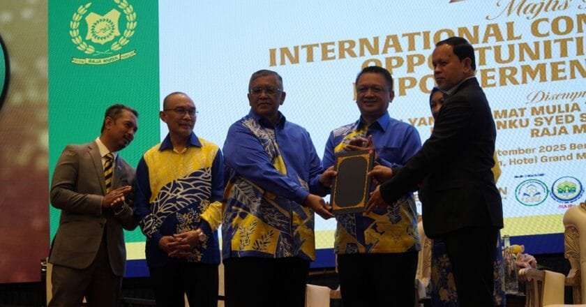 মালয়েশিয়াসহ গ্লোবাল পার্টনারদের সাথে ড্যাফোডিল ইউনিভার্সিটির DEFFUUZ কনসোর্টিয়াম চালু