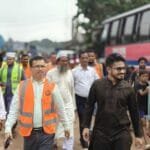 নেত্রকোণায় বাস টার্মিনাল পরিচ্ছন্নতা অভিযানে এনসিপি নেতা ফাহিমের অংশগ্রহণ