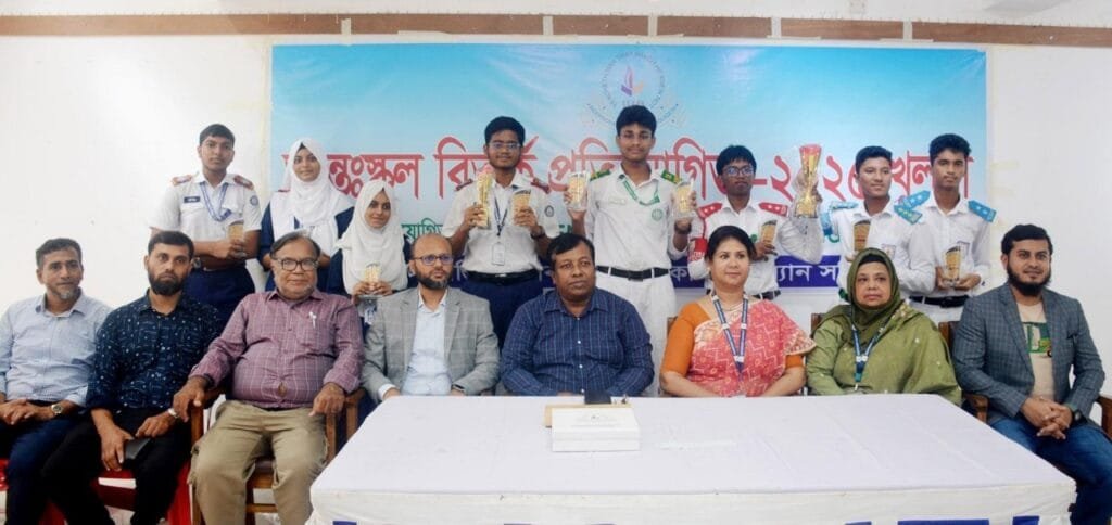 খুলনায় আন্তঃস্কুল বিতর্ক প্রতিযোগিতার সমাপনী ও পুরস্কার বিতরণ