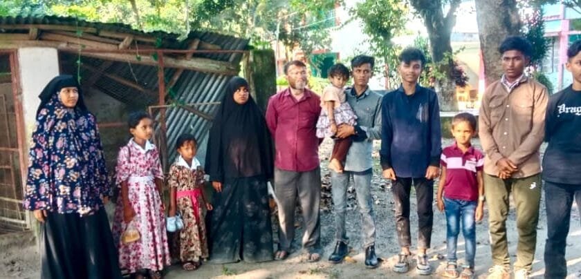 ভূরুঙ্গামারী সীমান্তে ১১ বাংলাদেশি আটক