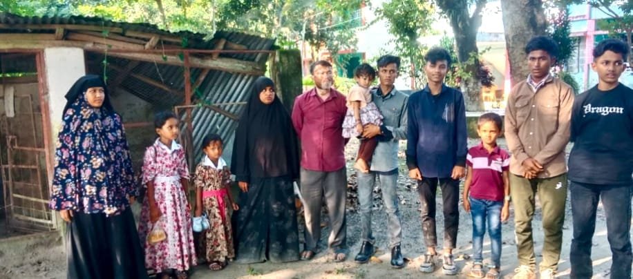 ভূরুঙ্গামারী সীমান্তে ১১ বাংলাদেশি আটক