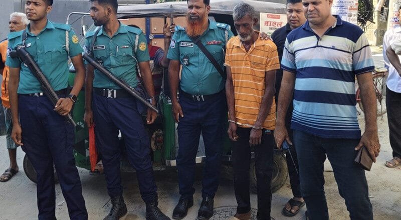 খুলনায় স্ত্রীকে ছুরিকাঘাতে হত্যা; স্বামী গ্রেপ্তার