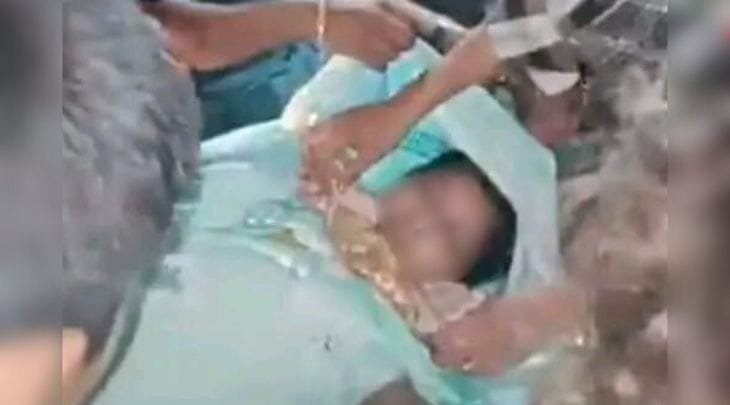 খুলনায় কলেজ ছাত্রীর ঝুলন্ত লাশ উদ্ধার
