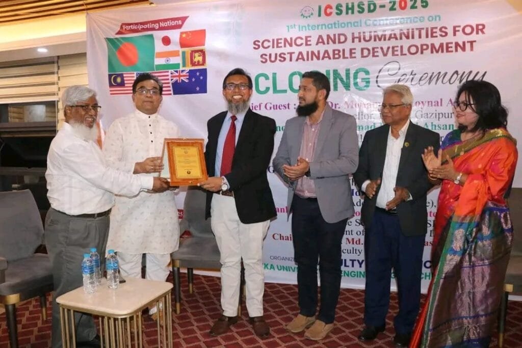 ডুয়েটের আন্তর্জাতিক কনফারেন্সে ইউআইটিএস ভিসির অংশগ্রহণ