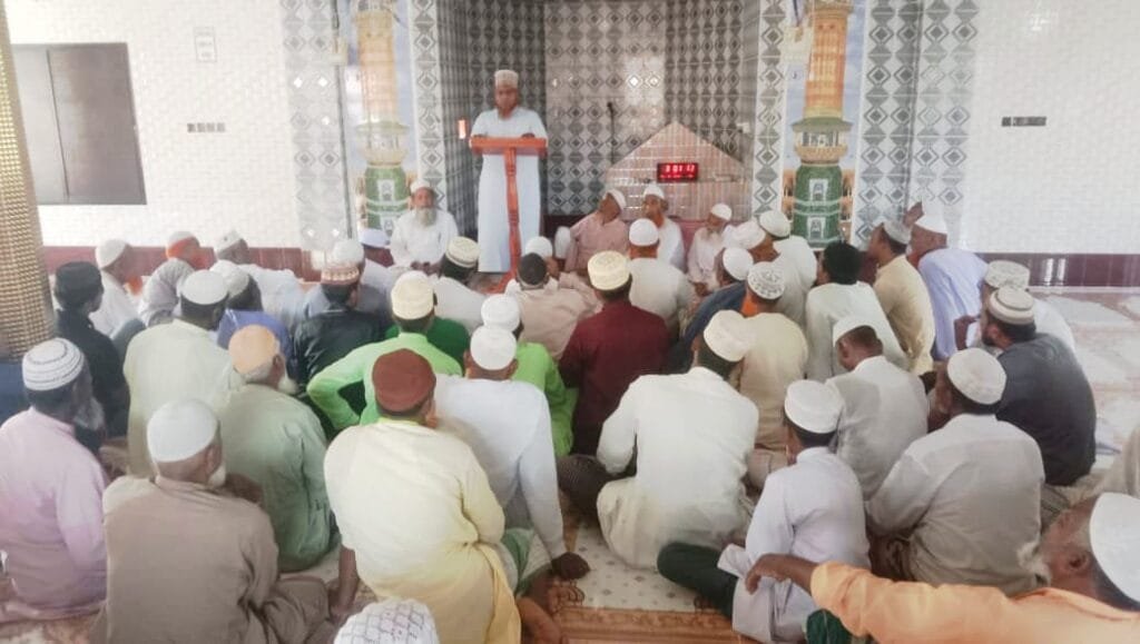 দ্বীন প্রতিষ্ঠার নেতৃত্ব হতে হবেসত্য ও ন্যায়ের উপর অটল ও অবিচল _ইসলামী ঐক্য আন্দোলন