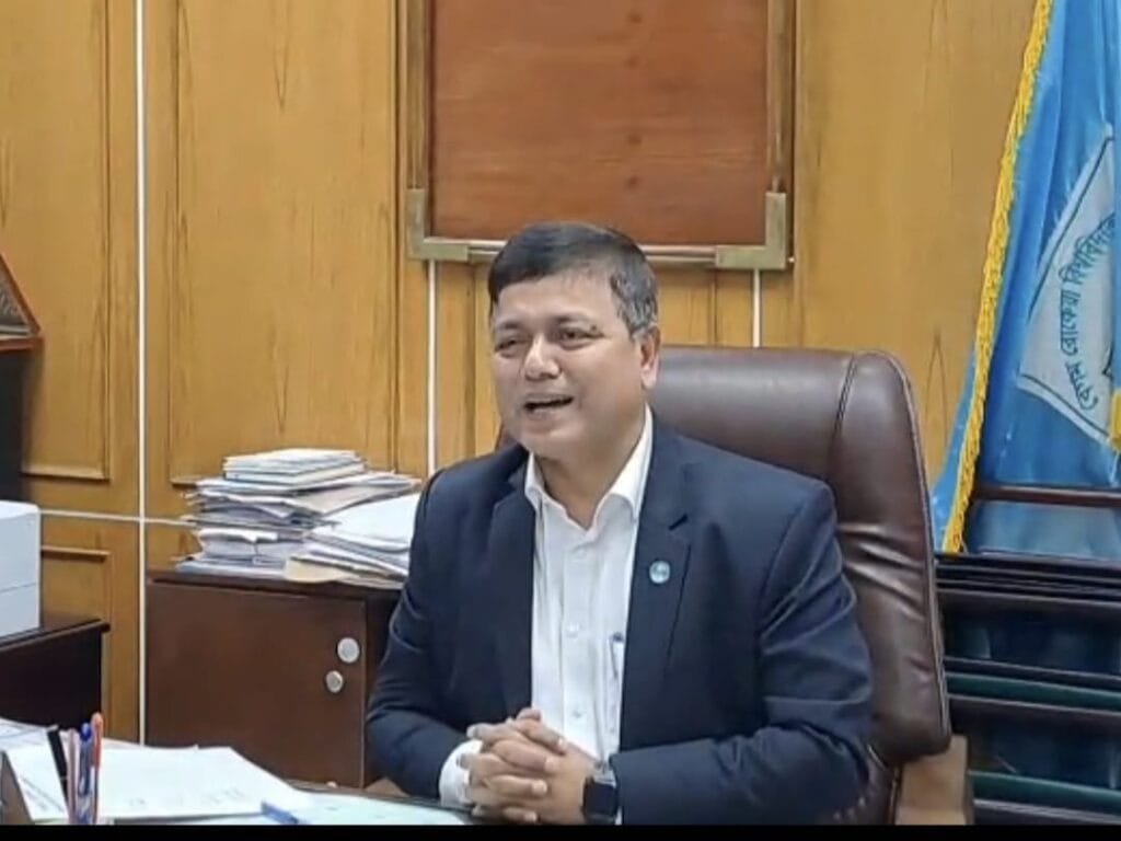 বেরোবি ছাত্র সংসদে পলিটিক্যালি প্রার্থী হওয়ার সুযোগ নেই : বেরোবি উপাচার্য