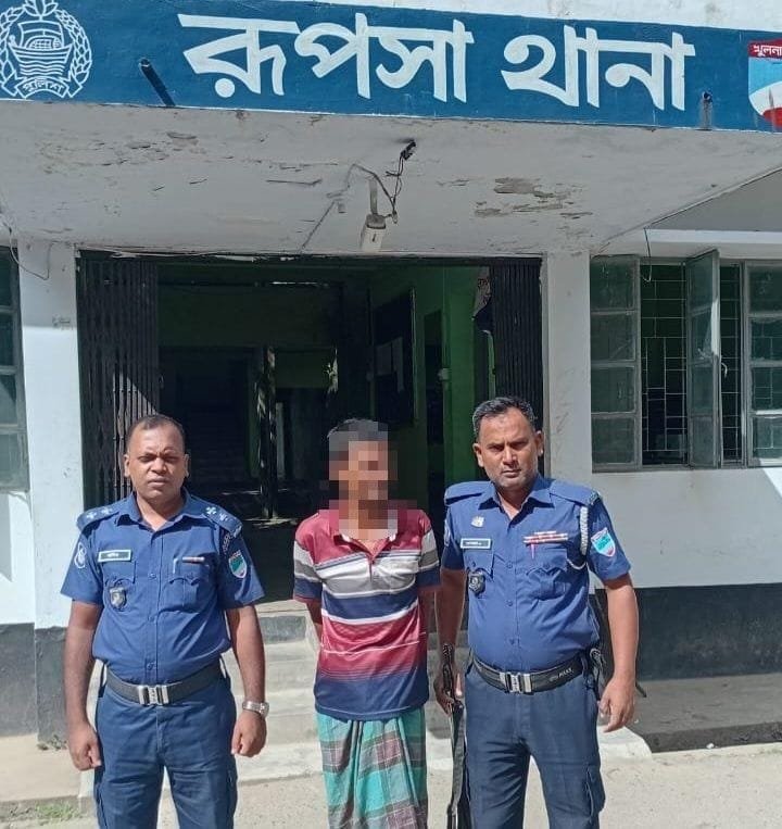 খুলনায় তৃতীয় শ্রেণির ছাত্রী ধর্ষণের মামলায় একজন গ্রেপ্তার