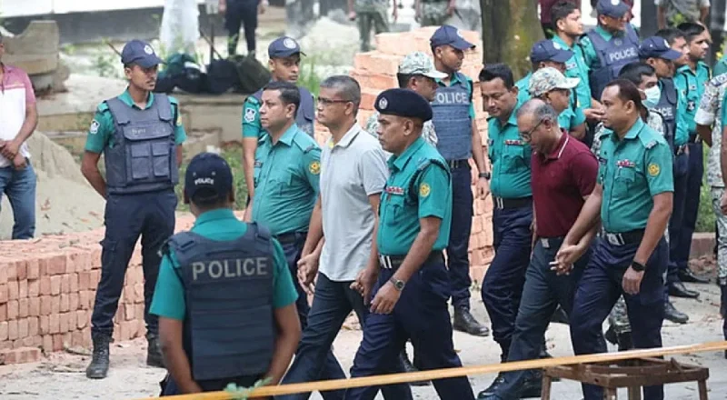 ট্রাইব্যুনালে ১৫ সেনা কর্মকর্তাকে কারাগারে পাঠানোর নির্দেশ