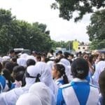 সিংগাইরে শ্রেণিকক্ষে ঢুকে শিক্ষককে লাঞ্ছিত করায় শিক্ষার্থীদের ক্ষোভ