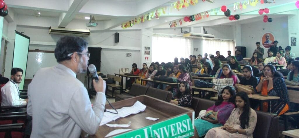 লিডিং ইউনিভার্সিটির মিউজিক‍্যাল ক্লাবের উদ‍্যোগে নবীনবরণ অনুষ্ঠিত