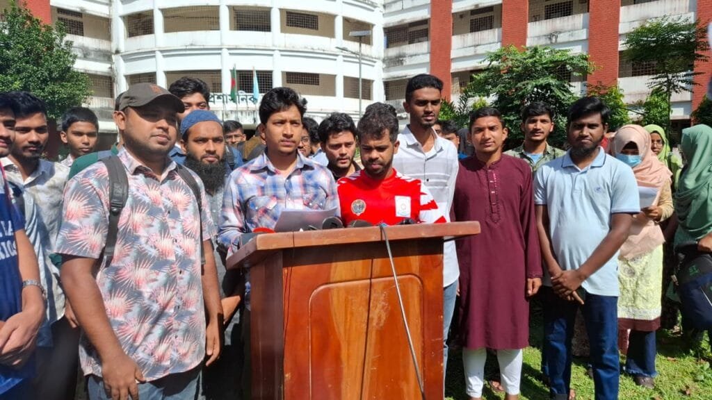 ব্রাকসু নির্বাচনের সময়সীমা ১ মাস বেধে দিলো শিক্ষার্থীরা