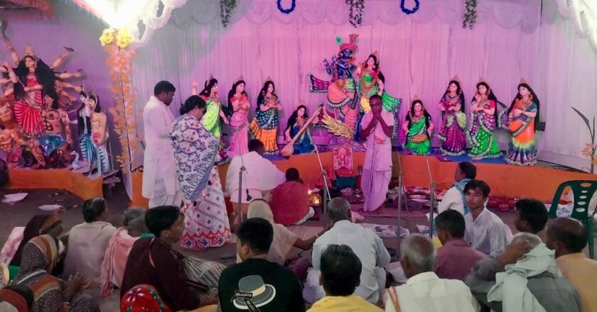 কুড়িগ্রামে বর্ণাঢ্য আয়োজনে সাতদিনব্যাপী রাসযাত্রা উৎসবের সূচনা