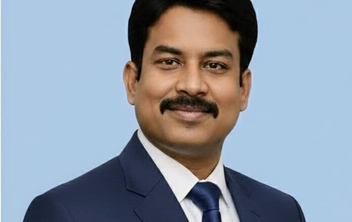 কুড়িগ্রাম-০১ আসনে পরিবর্তনের দাবি, আলোচনায় শিক্ষানুরাগী মাহফুজুল ইসলাম (কিরন)