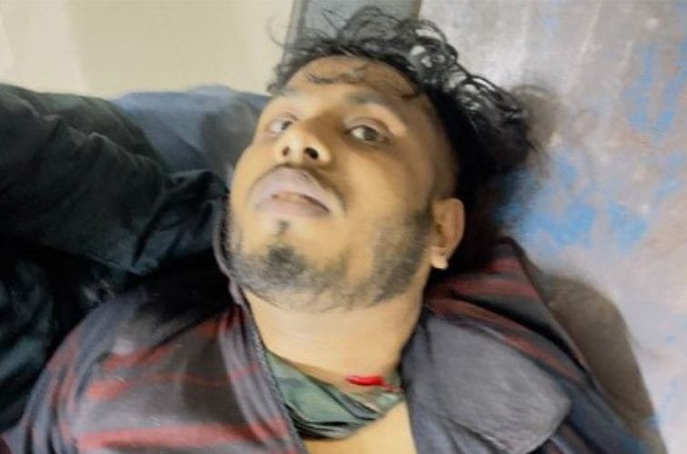 খুলনার লবণচরায় দুর্বৃত্তদের গুলিতে যুবক আহত, এলাকায় উত্তেজনা