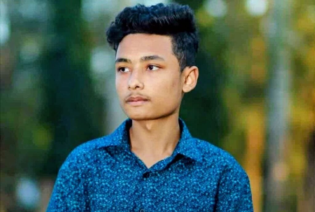 তজুমদ্দিনে সড়ক দূর্ঘটনায় স্কুল ছাত্র নিহত