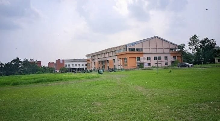 খুলনার মহিলা ক্রীড়া কমপ্লেক্স মাঠ মেলার জন্য ভাড়া; ক্ষুব্ধ ক্রীড়া সংগঠকরা