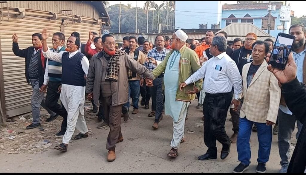 সলঙ্গায় জুলাই যোদ্ধা ওসমান হাদির উপর হামলার প্রতিবাদে বিক্ষোভ মিছিল অনুষ্ঠিত 