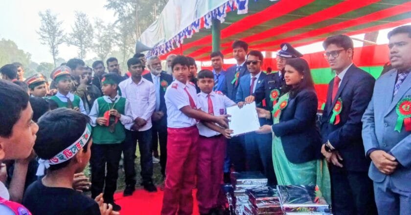 নওগাঁর বদলগাছীতে যথাযথ মর্যাদায় মহান বিজয় দিবস উদযাপন