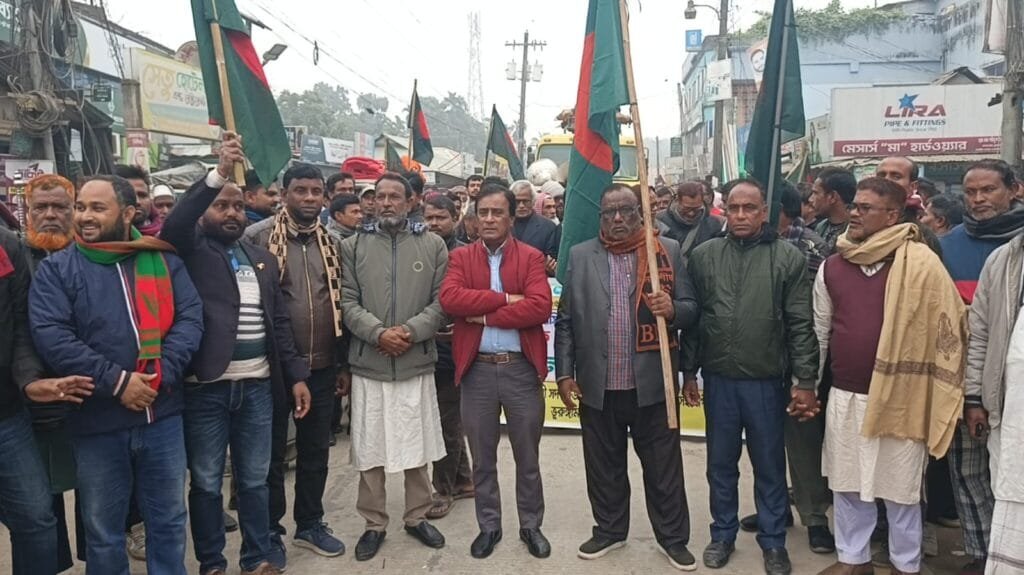 তারেক রহমানের স্বদেশ প্রত্যাবর্তনে ভূরুঙ্গামারীতে বিএনপির আনন্দ র‌্যালী