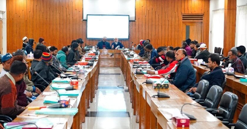 কুয়েটে নিরাপত্তা ব্যবস্থায় দক্ষতা বাড়াতে গার্ডদের প্রশিক্ষণ কর্মসূচি