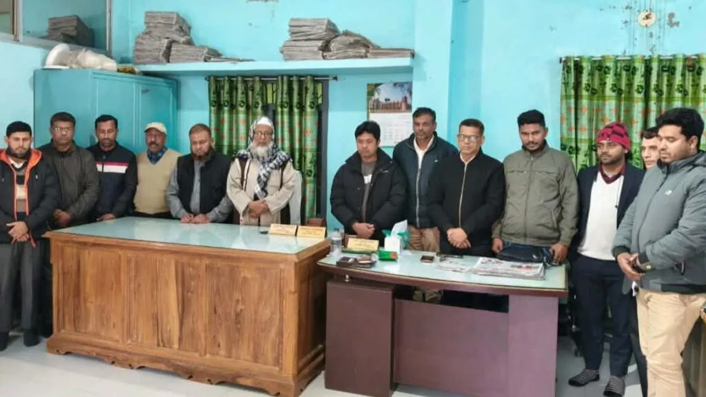 সাবেক প্রধানমন্ত্রী খালেদা জিয়ার মৃত্যুতে বেলকুচি প্রেসক্লাবের শোক পালন!