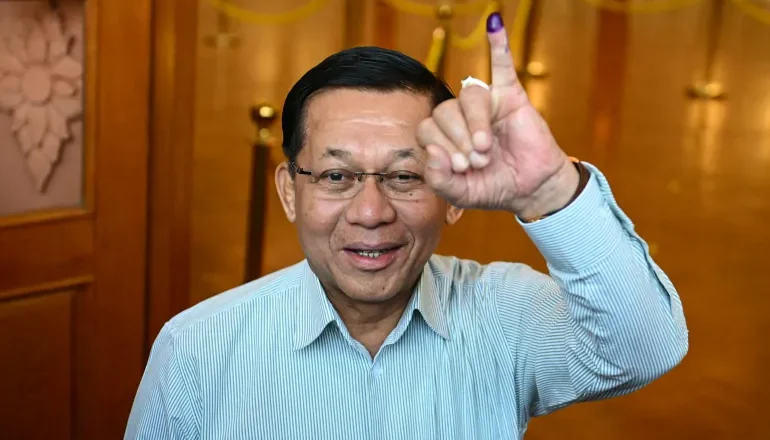 মিয়ানমারে অভ্যুত্থান-পরবর্তী প্রথম নির্বাচন: গৃহযুদ্ধ ও বিতর্কের মুখে শুরু হলো ভোটগ্রহণ