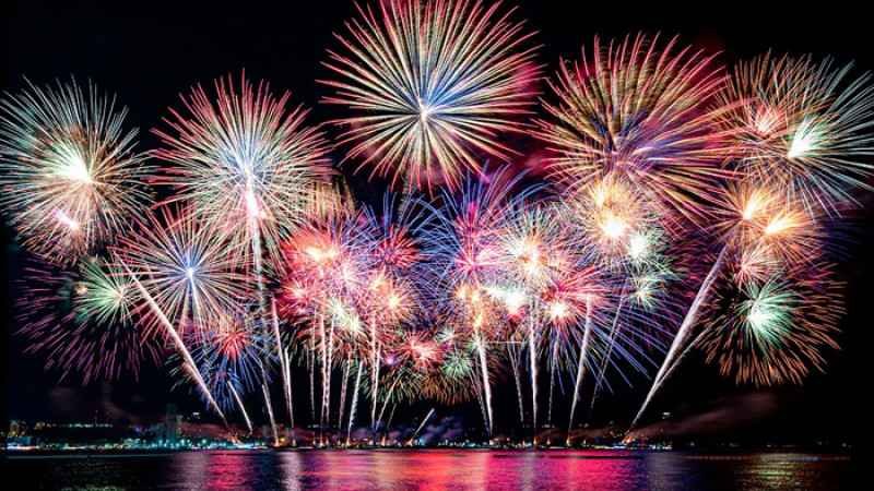 নববর্ষ উদযাপনে আতশবাজি ও পটকা ফোটানো পরিহারের আহ্বান সরকারের